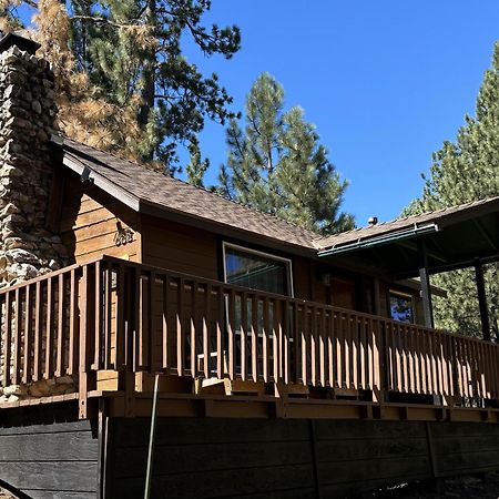 ביג בר לייק Snow Bunny Lodge - Perfect Big Bear Getaway! Deck With A New Hot Tub And Charcoal Barbecue! מראה חיצוני תמונה
