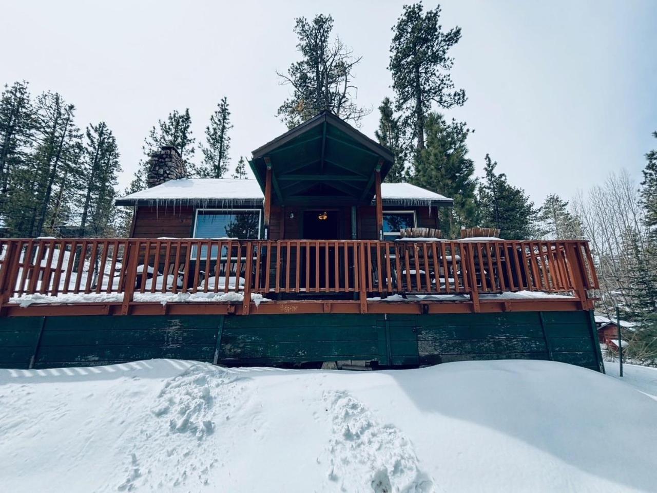 ביג בר לייק Snow Bunny Lodge - Perfect Big Bear Getaway! Deck With A New Hot Tub And Charcoal Barbecue! מראה חיצוני תמונה
